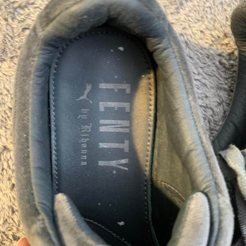 Puma x Fenty By Arianna Suede platform trainers 7.5 Women - Picture 2 of 5